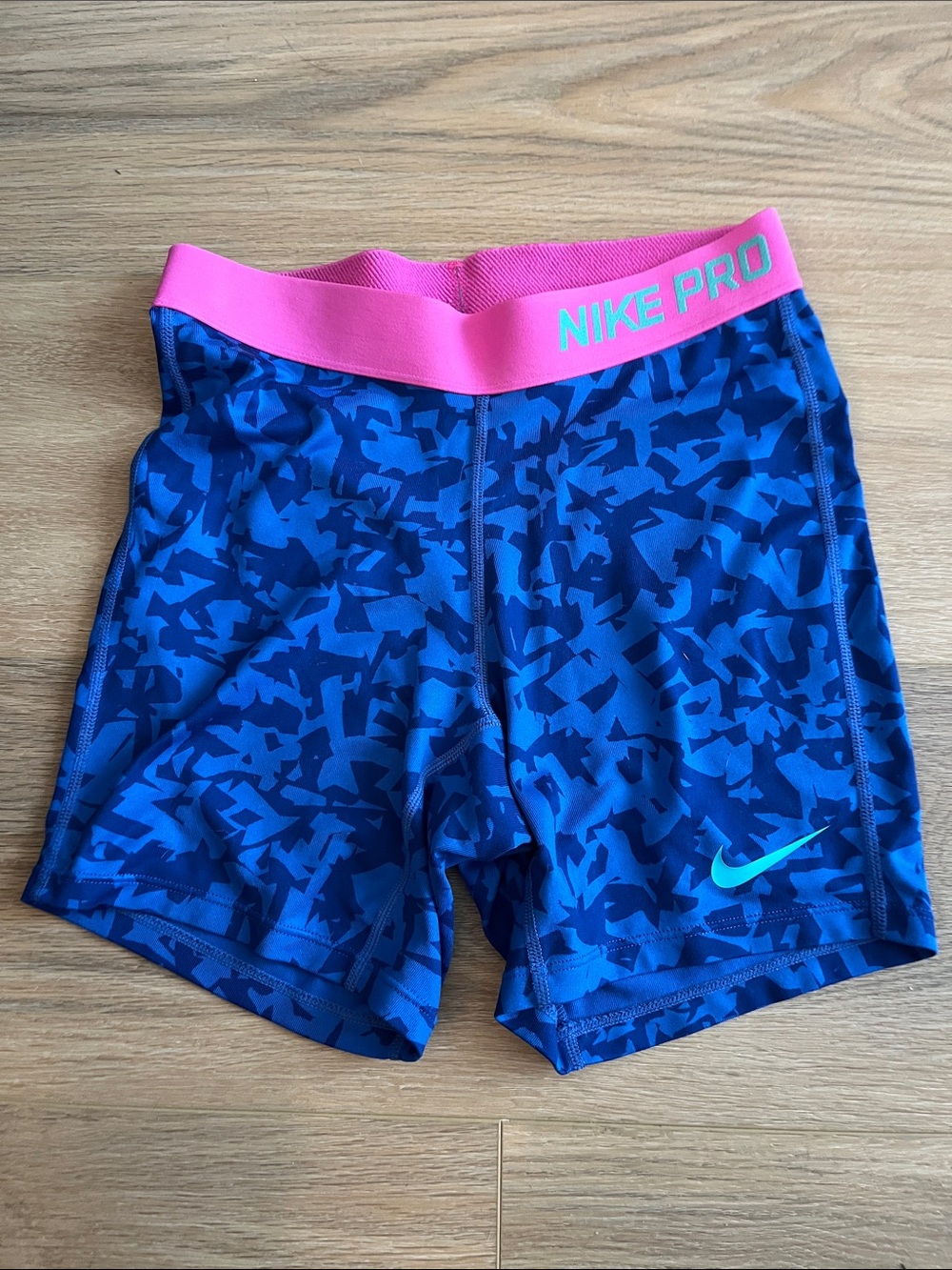 Nike Blue Camo Compression Shorts with Pink Waistband Girls XL